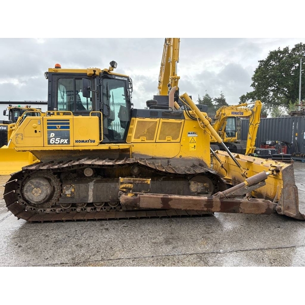 2018 Komatsu D65PX-18-41915523