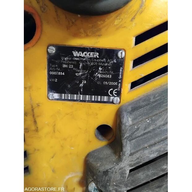 واكر نيوسون BH55-41923915