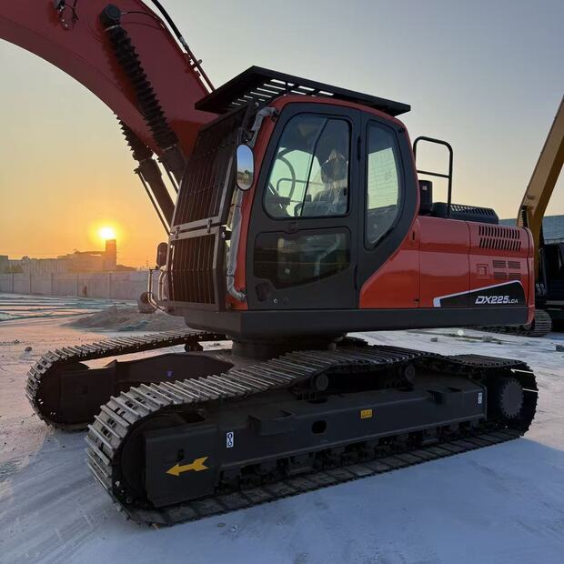 2024 Doosan DX225 LC-41925181