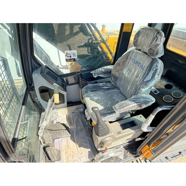 2025 هيونداي R210-41925720