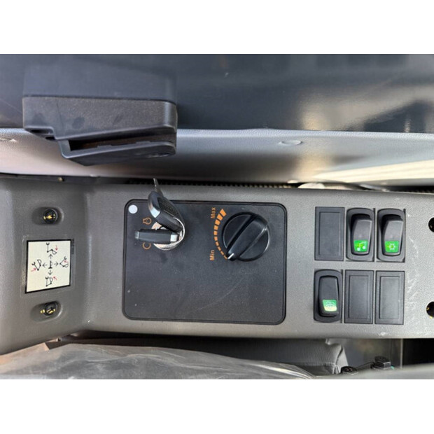 2025 Hyundai R210-41925841