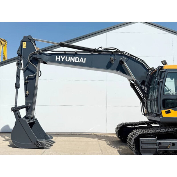 2025 Hyundai R210-41925842