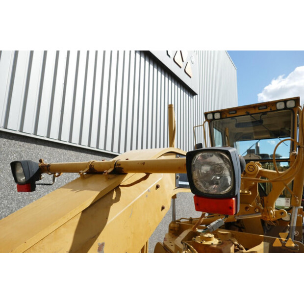 1996 Caterpillar 140H-41925878