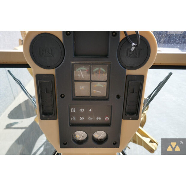 1996 Caterpillar 140H-41925885