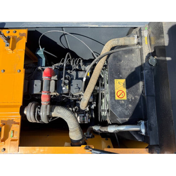 2025 Hyundai R210-41925895