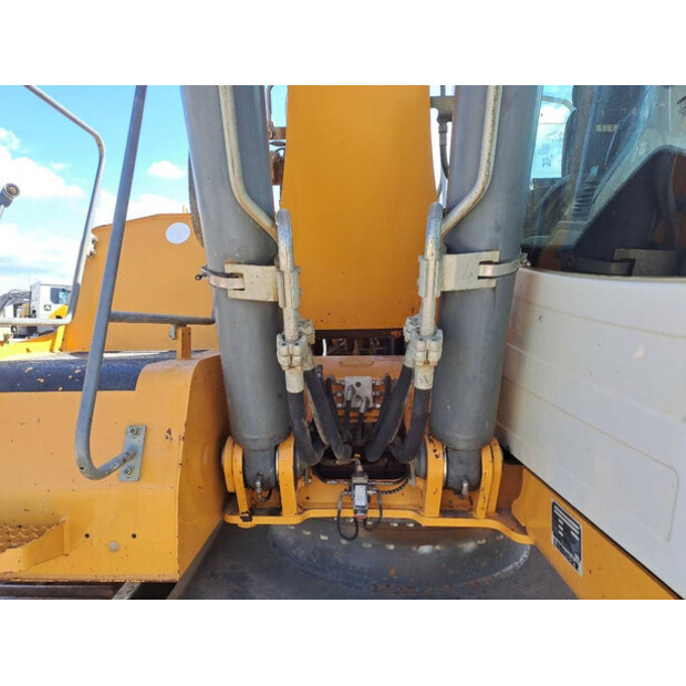 2016 Liebherr R922LC-41925907