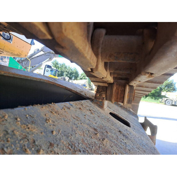 2016 Liebherr R922LC-41925910