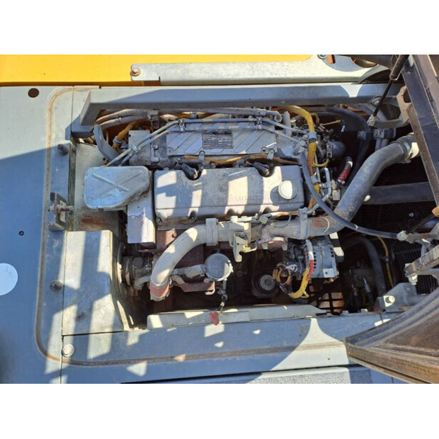 2016 Liebherr R922LC-41925920