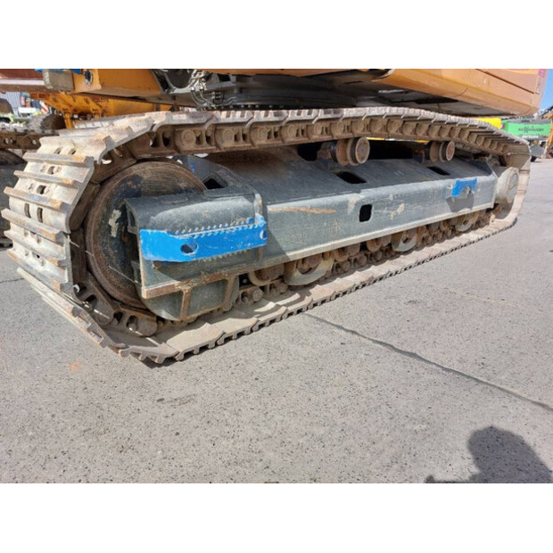 2018 ليبهير R946LC-41925949