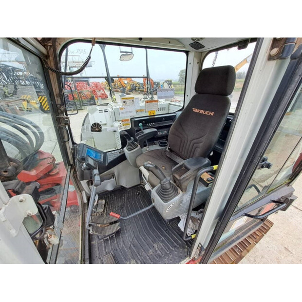 2018 TAKEUCHI TB2150-41926000