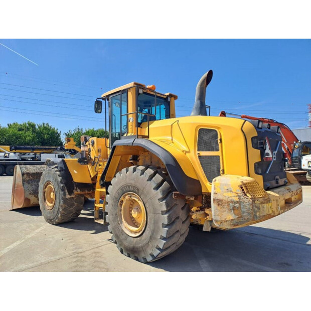 2011 فولفو L180G-41926524