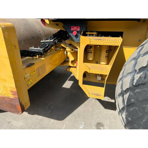 2011 Caterpillar CS76 XT-41927404