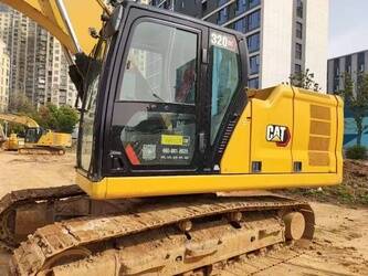 صورة ل حفارات مجنزرة 2021 كاتربيلر 320GC