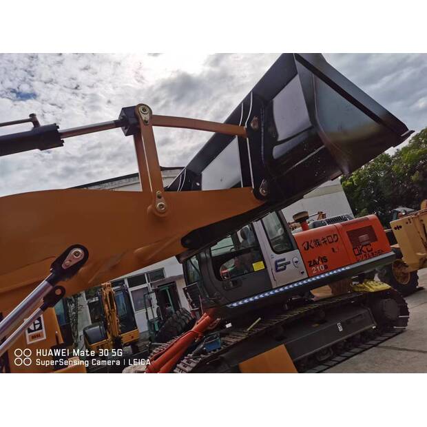2021 JCB 3CX-41927860