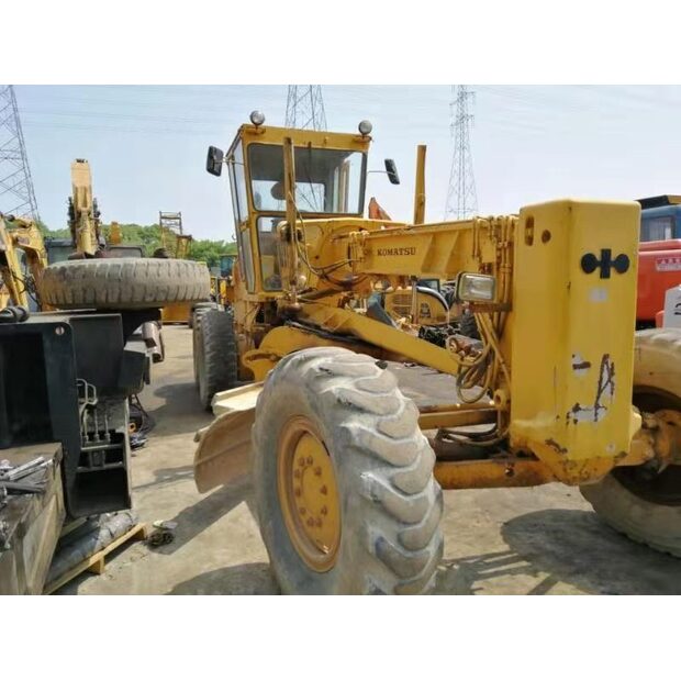 2020 كوماتسو GD511A-41927866