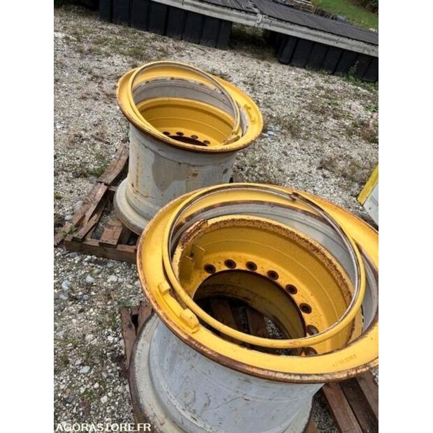 كوماتسو HM300-41940968