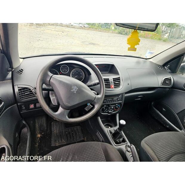 2011 Peugeot 206-41941080
