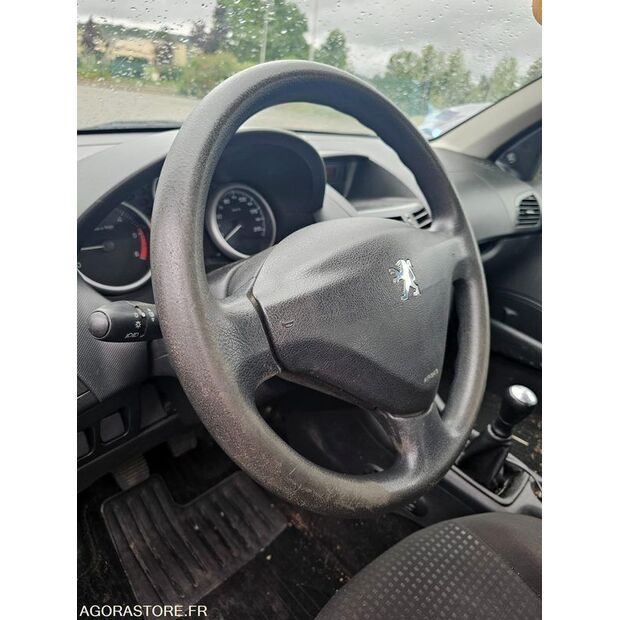 2011 Peugeot 206-41941087