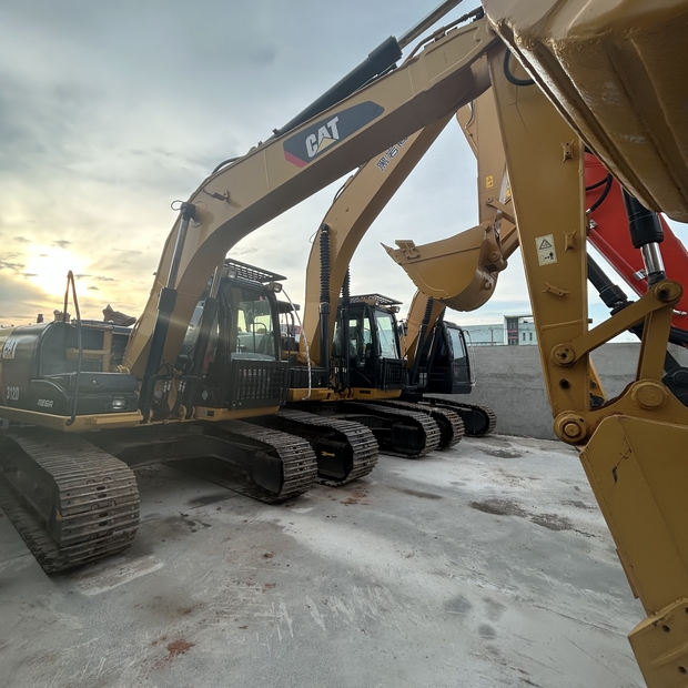 2024 Caterpillar 312D-41941896