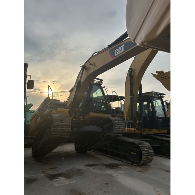 2024 Caterpillar 312D-41941899