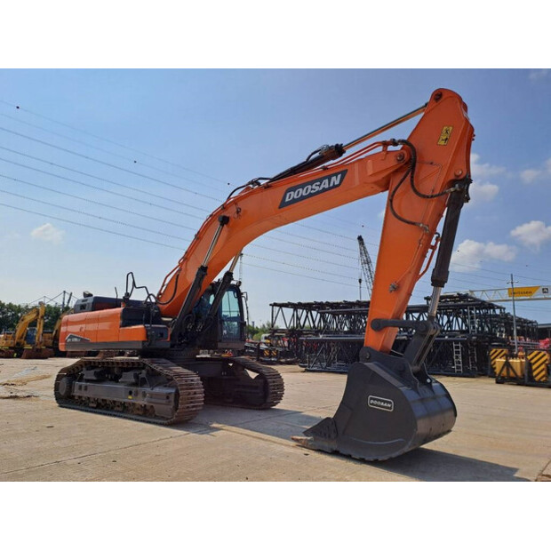 2023 Doosan DX530LC-7M-41942139