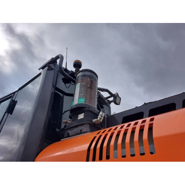 2018 Hitachi ZX170W-6-41942382