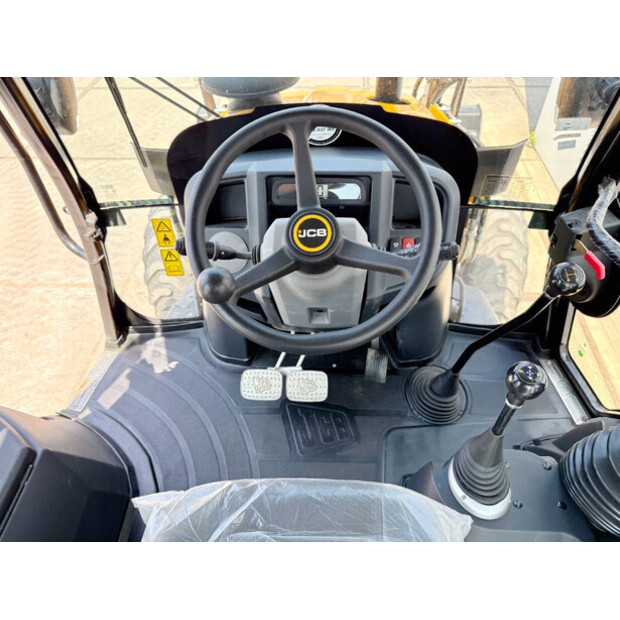 2024 JCB 3DX-41942412