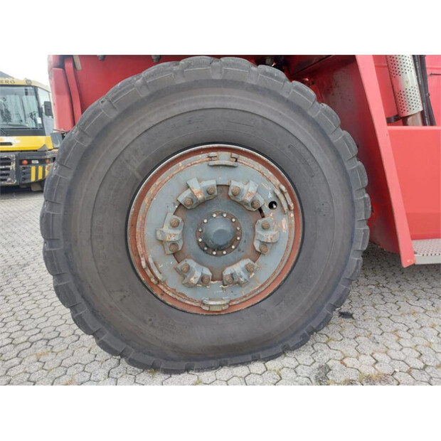 2016 KALMAR DRG450-65C5X-41942529