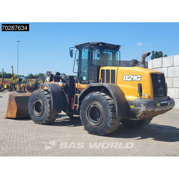 2017 CASE 821G-41944671