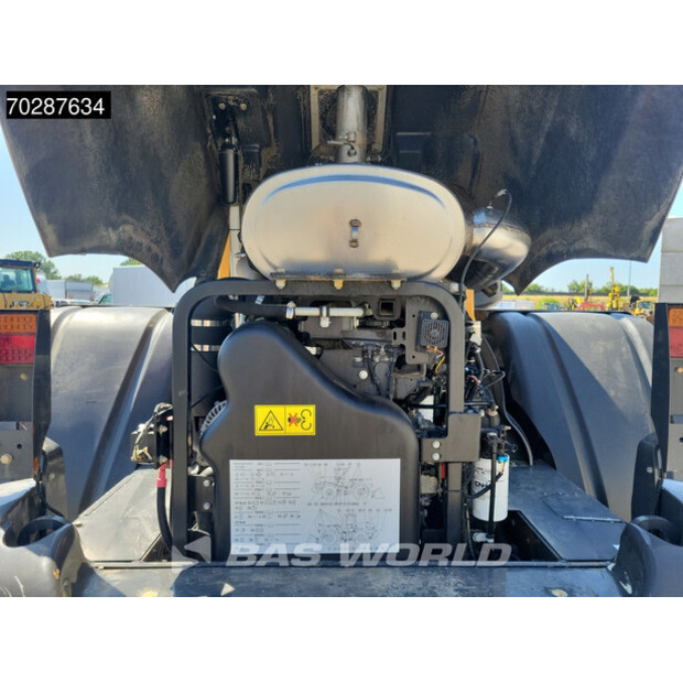 2017 CASE 821G-41944709