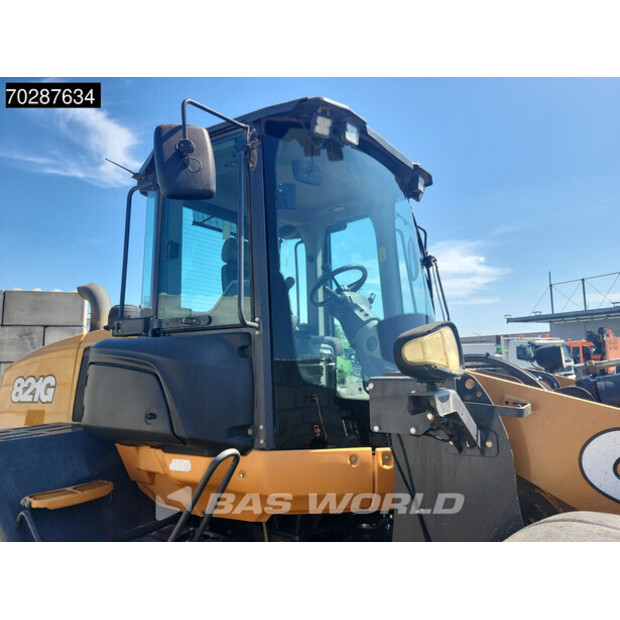 2017 CASE 821G-41944713