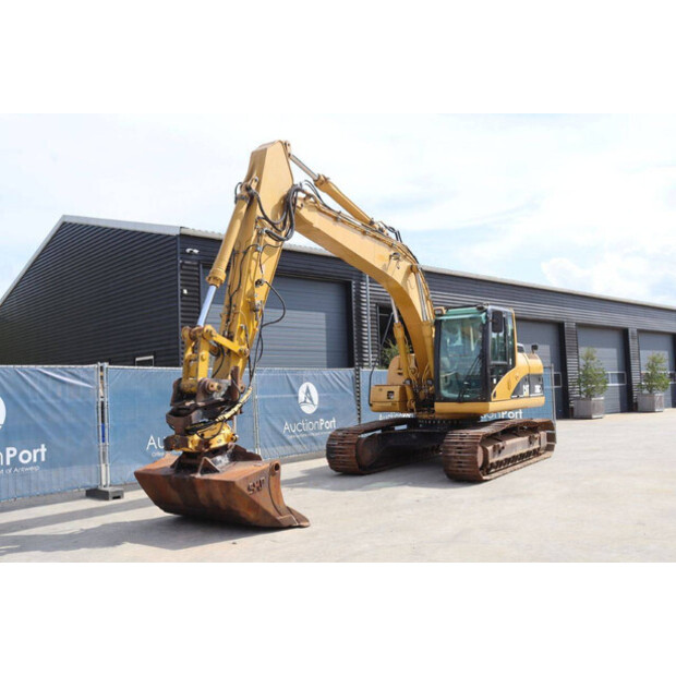 2005 Caterpillar 318C-41944889