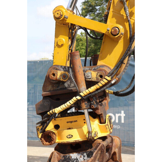 2005 Caterpillar 318C-41944893