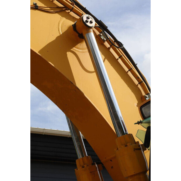 2005 Caterpillar 318C-41944907