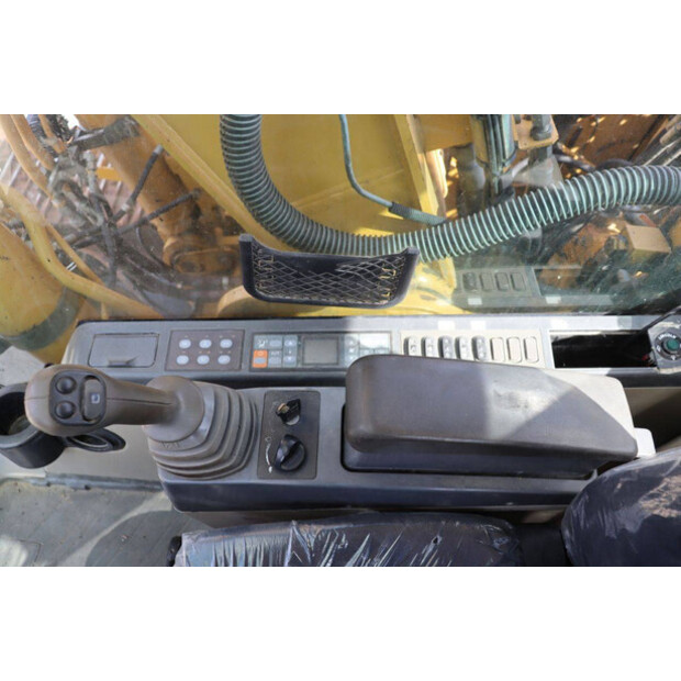 2005 Caterpillar 318C-41944920
