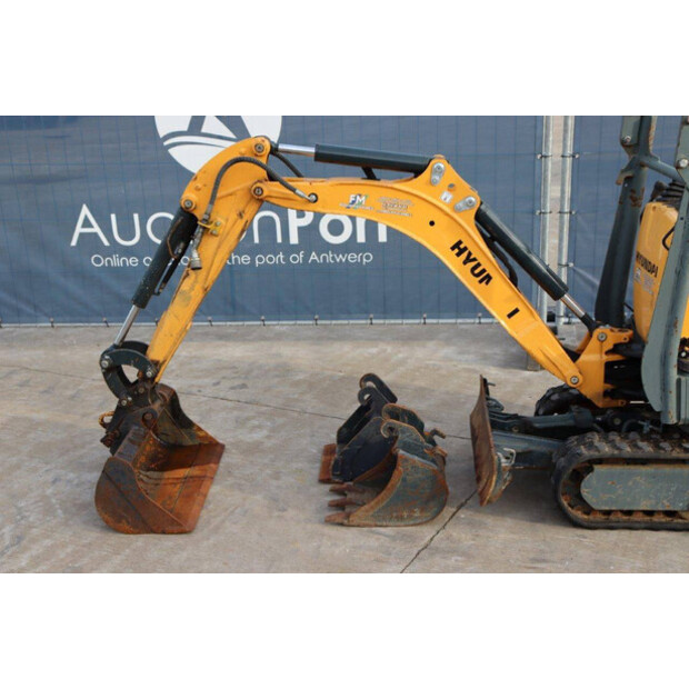 2019 هيونداي HX10A-41945275