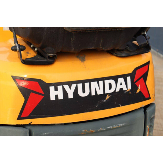 2019 هيونداي HX10A-41945292