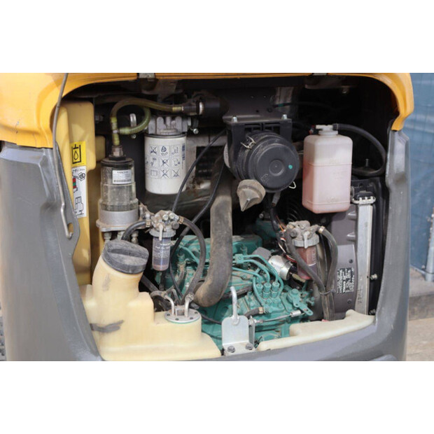 2017 Volvo EC18D-41945348