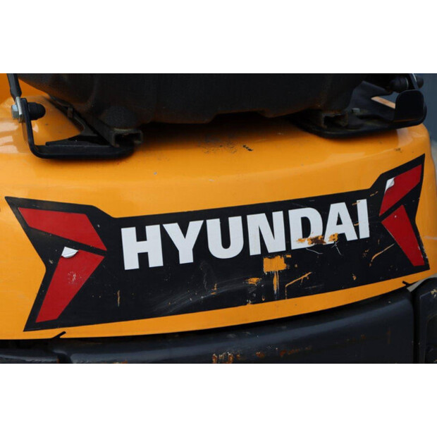 2020 هيونداي HX10A-41945384