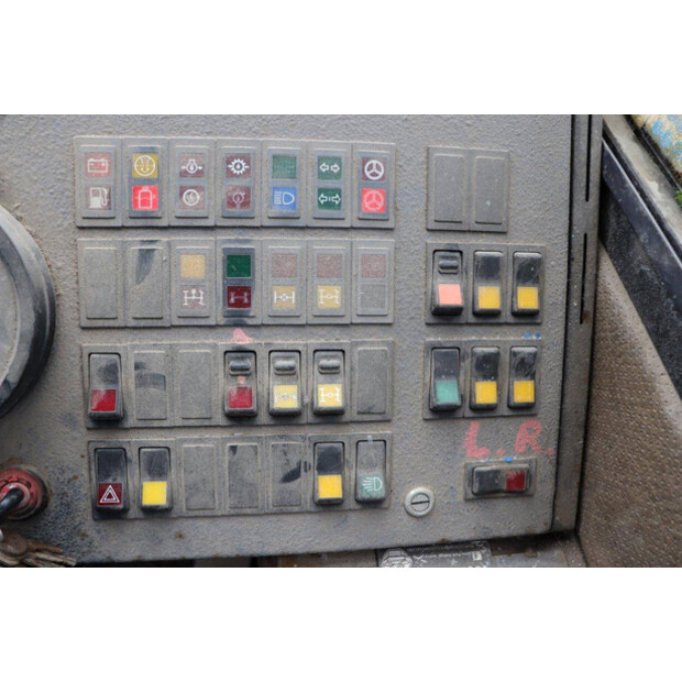 1990 Liebherr LTM 1025-41945613