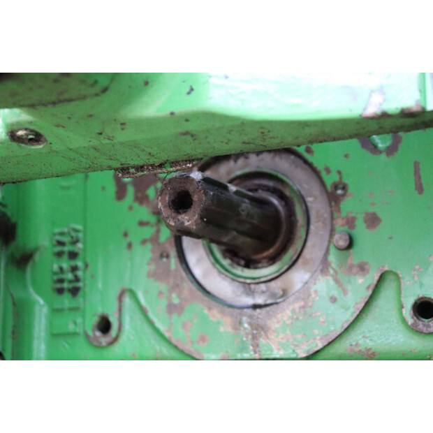 2004 JOHN DEERE 6120-41945970