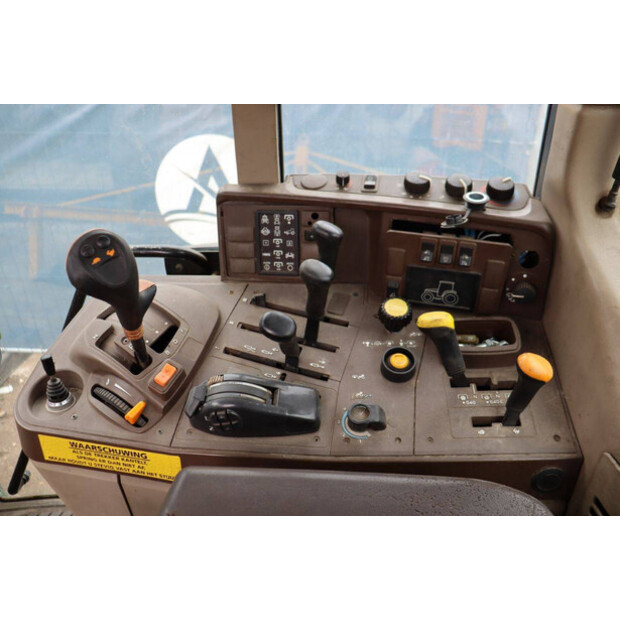 2004 JOHN DEERE 6120-41945985