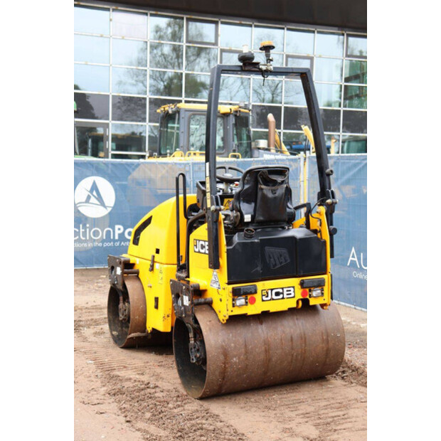 2017 JCB VMT-41946102