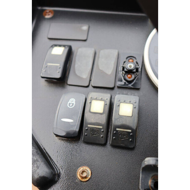 2017 JCB VMT-41946124