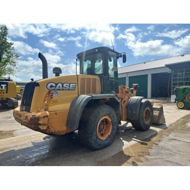 2015 CASE 621F-41946173