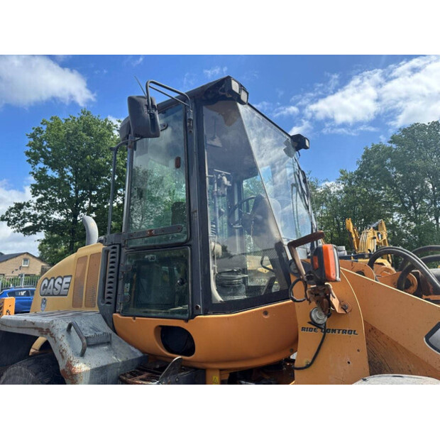 2015 CASE 621F-41946191