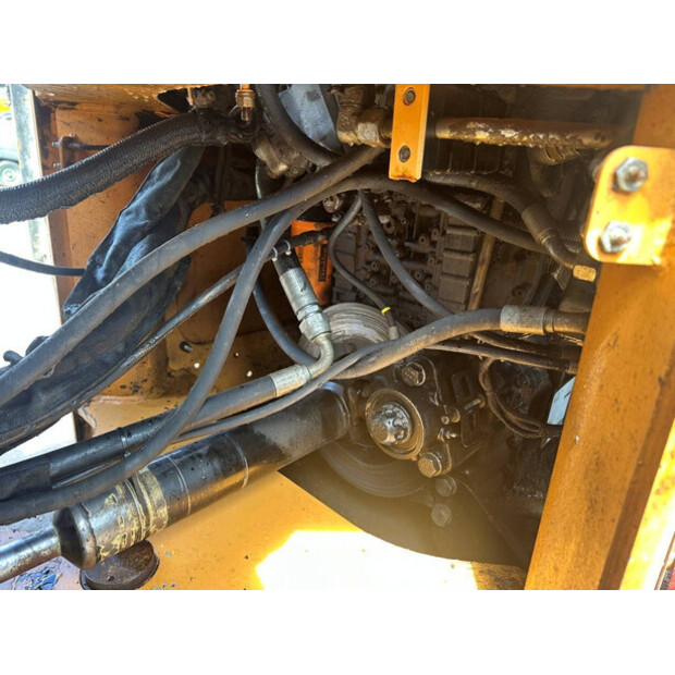2015 CASE 621F-41946192