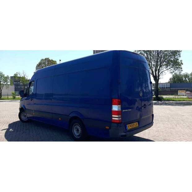 2013 Mercedes-Benz SPRINTER-41947311