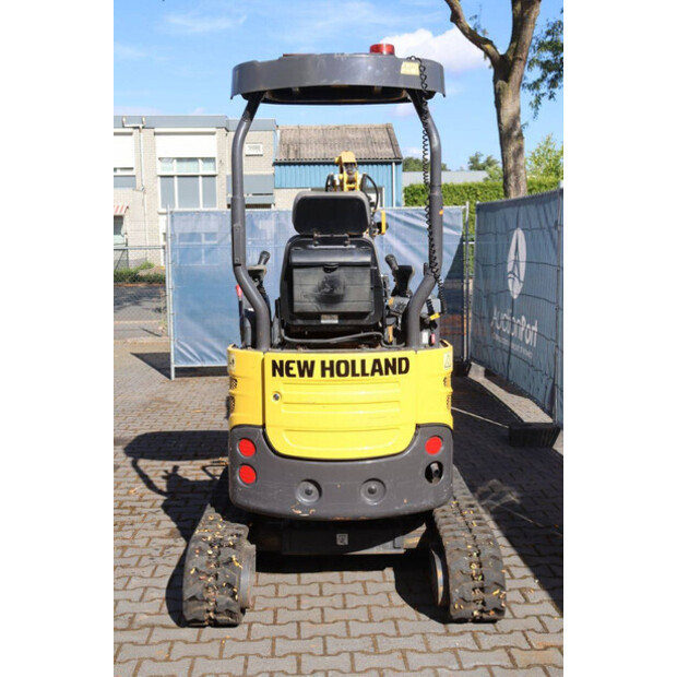 2021 New Holland E17C-41948016