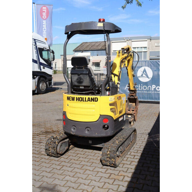 2021 New Holland E17C-41948017